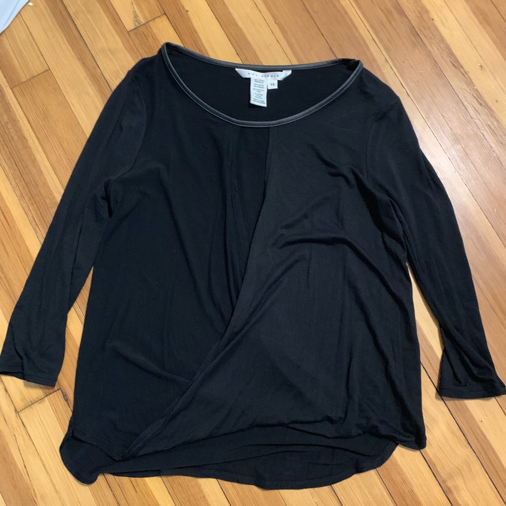 Keyhole blouse - Picture 2 of 7